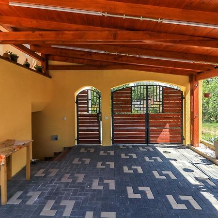 Nikas Apartment Сибиу Екстериор снимка