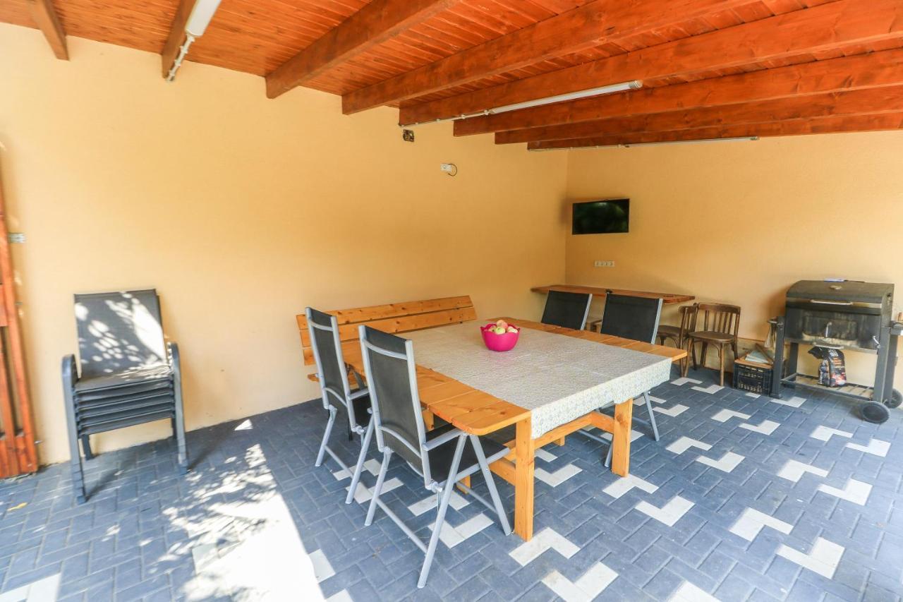Nikas Apartment Сибиу Екстериор снимка