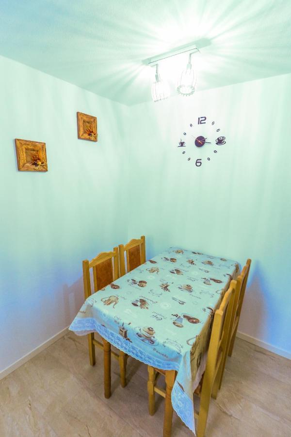 Nikas Apartment Сибиу Екстериор снимка